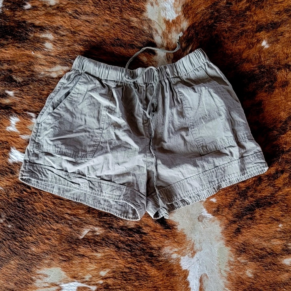 Pale Green Hiking Short